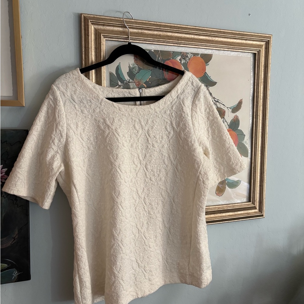 Elegant Banana Republic Textured Top
